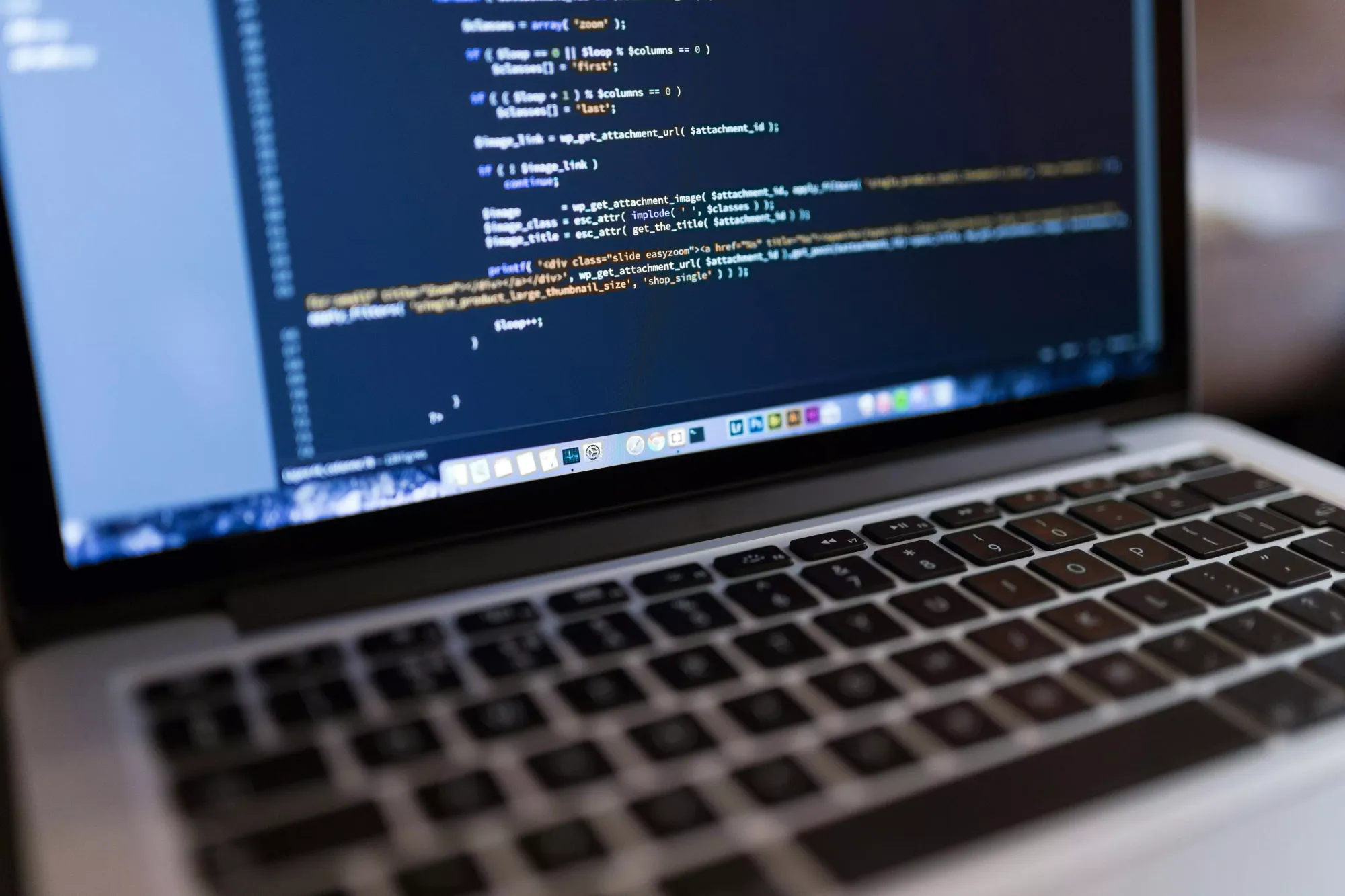 《從 Webnode、WordPress 到 Ghost,哪個最好用?》圖片